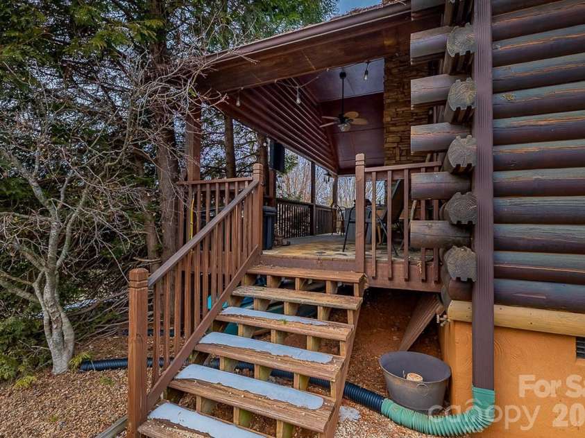 1944 River Crest Parkway, Rutherfordton, NC 28139.  MLS# CAR4342988, YatesRealty ID 3508. 