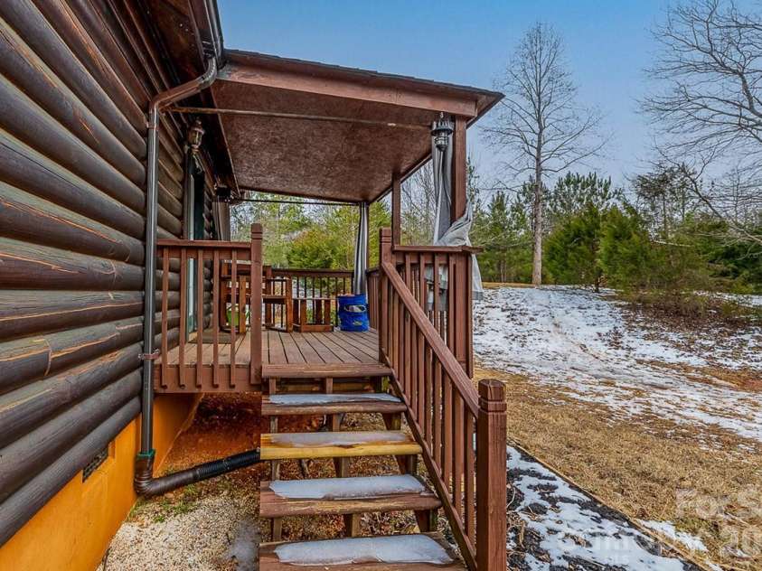 1944 River Crest Parkway, Rutherfordton, NC 28139.  MLS# CAR4342988, YatesRealty ID 3508. 