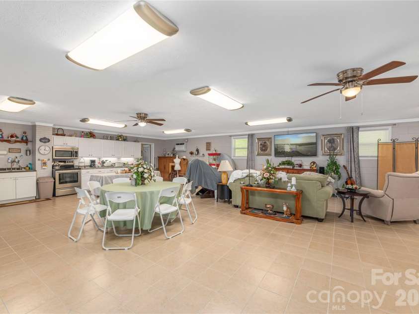 702 Love Joy Road, Canton, NC 28716.  MLS# CAR4400160, YatesRealty ID 35081. 