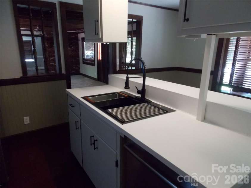 145 Hibriten Mountain Road, Lenoir, NC 28645.  MLS# CAR4397553, YatesRealty ID 35082. 