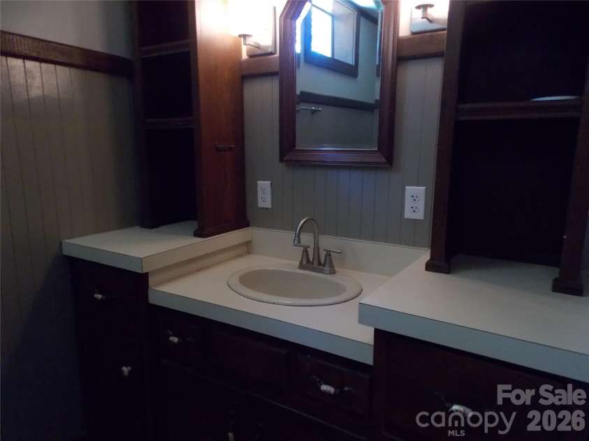 145 Hibriten Mountain Road, Lenoir, NC 28645.  MLS# CAR4397553, YatesRealty ID 35082. 