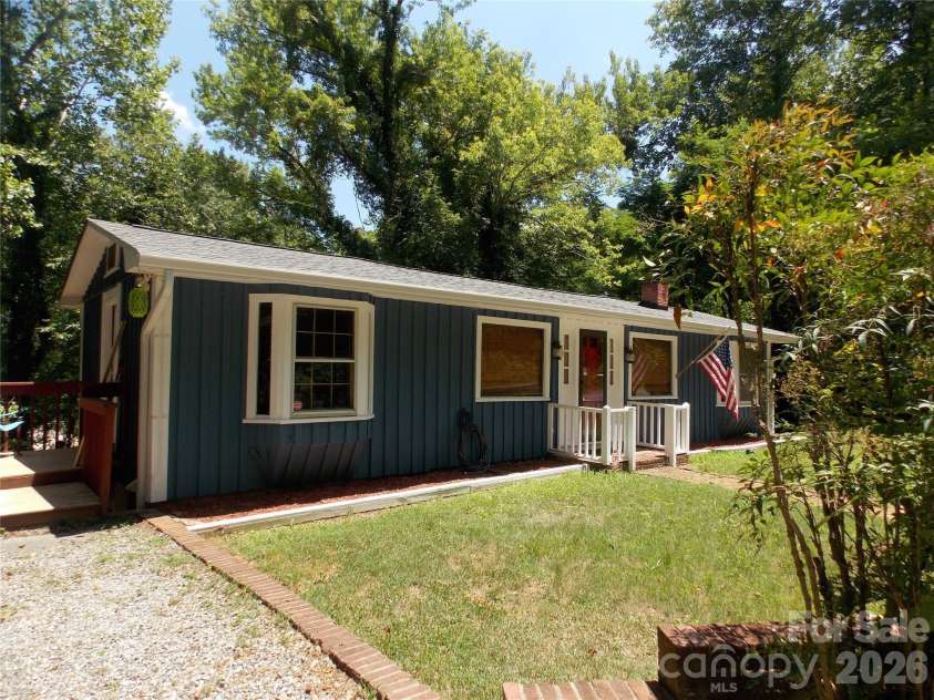 145 Hibriten Mountain Road, Lenoir, NC 28645.  MLS# CAR4397553, YatesRealty ID 35082. 
