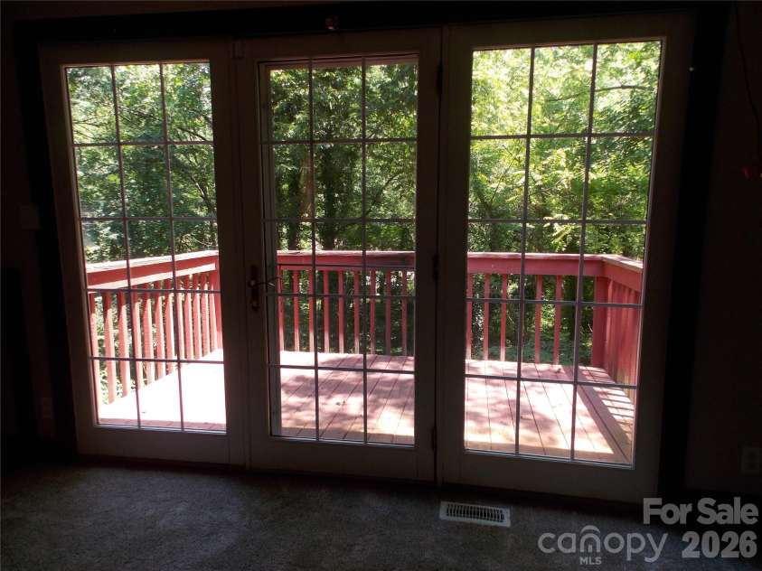 145 Hibriten Mountain Road, Lenoir, NC 28645.  MLS# CAR4397553, YatesRealty ID 35082. 