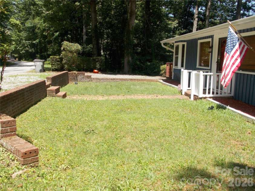 145 Hibriten Mountain Road, Lenoir, NC 28645.  MLS# CAR4397553, YatesRealty ID 35082. 