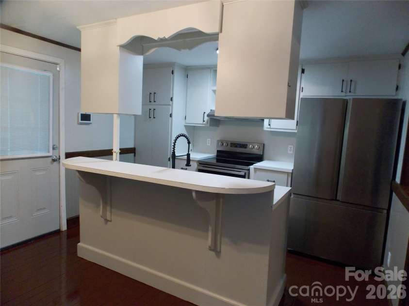 145 Hibriten Mountain Road, Lenoir, NC 28645.  MLS# CAR4397553, YatesRealty ID 35082. 