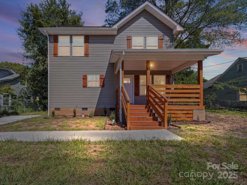 185 End Street, Chester, SC 29706.  MLS# CAR4295578, YatesRealty ID 35085. 