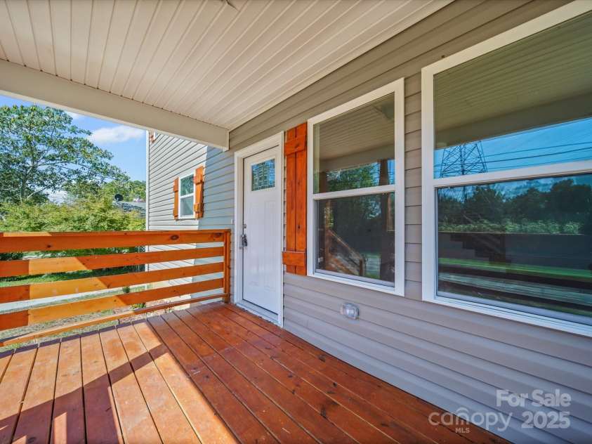 185 End Street, Chester, SC 29706.  MLS# CAR4295578, YatesRealty ID 35085. 