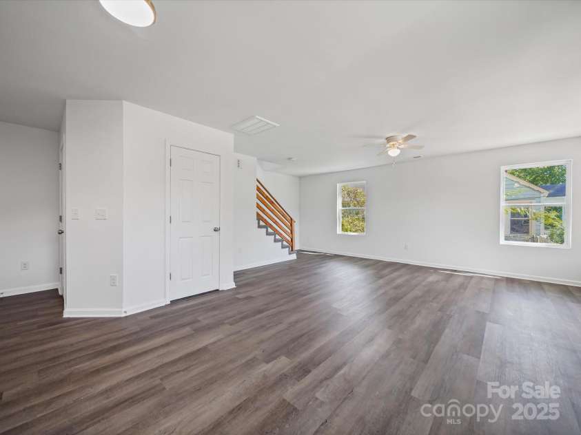 185 End Street, Chester, SC 29706.  MLS# CAR4295578, YatesRealty ID 35085. 