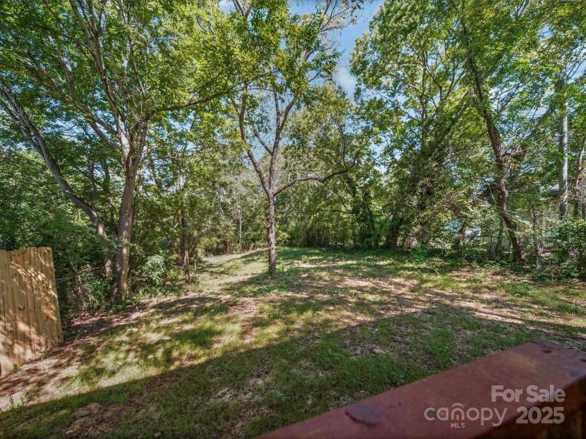 185 End Street, Chester, SC 29706.  MLS# CAR4295578, YatesRealty ID 35085. 