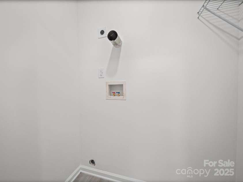 185 End Street, Chester, SC 29706.  MLS# CAR4295578, YatesRealty ID 35085. 