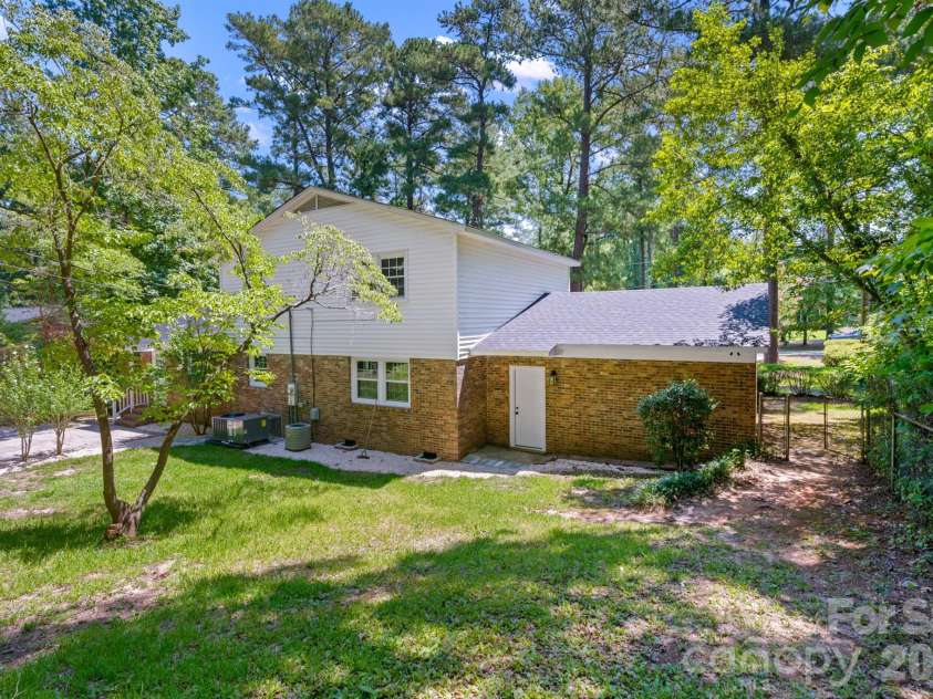 755 Cumberland Circle, Rockingham, NC 28379.  MLS# CAR4398856, YatesRealty ID 35085. 