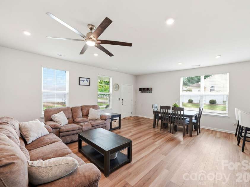 1943 Plath Top Road, Rock Hill, SC 29732.  MLS# CAR4398720, YatesRealty ID 35086. Ample natural light