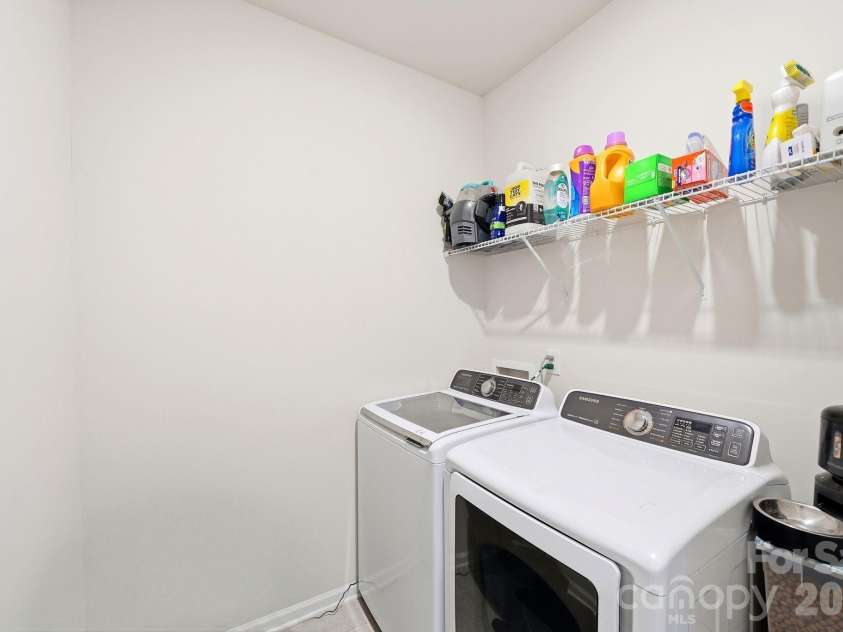 1943 Plath Top Road, Rock Hill, SC 29732.  MLS# CAR4398720, YatesRealty ID 35086. Washer and Dryer included!