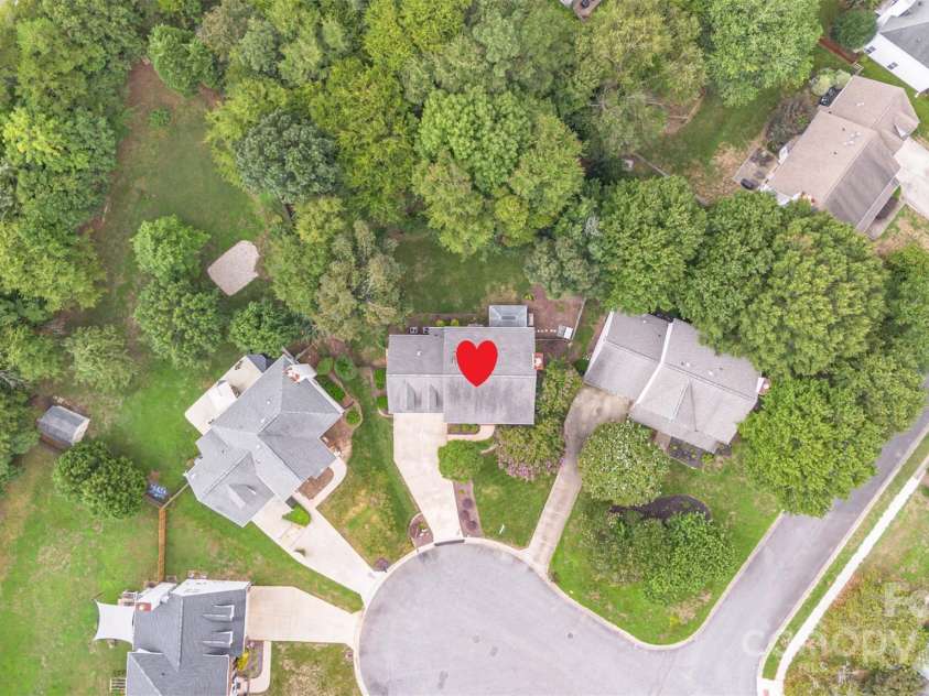 1390 Lloyd Place, Concord, NC 28027.  MLS# CAR4291682, YatesRealty ID 35087. 