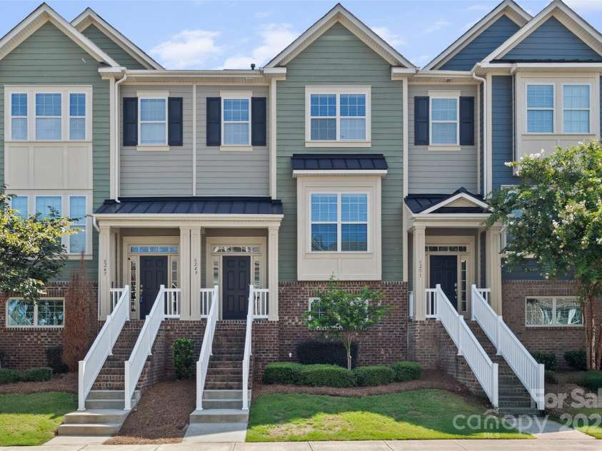 6249 Cloverdale Drive, Fort Mill, SC 29708.  MLS# CAR4294478, YatesRealty ID 35088. 