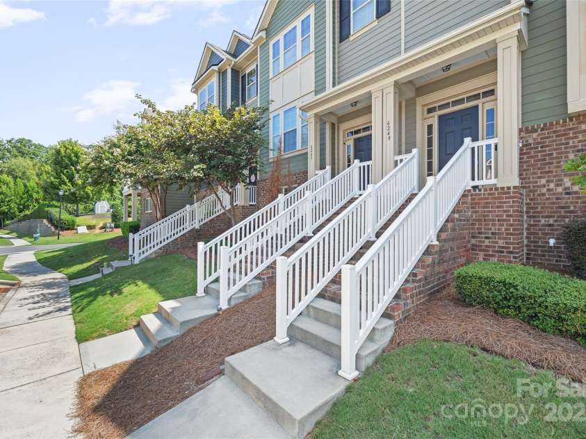 6249 Cloverdale Drive, Fort Mill, SC 29708.  MLS# CAR4294478, YatesRealty ID 35088. 