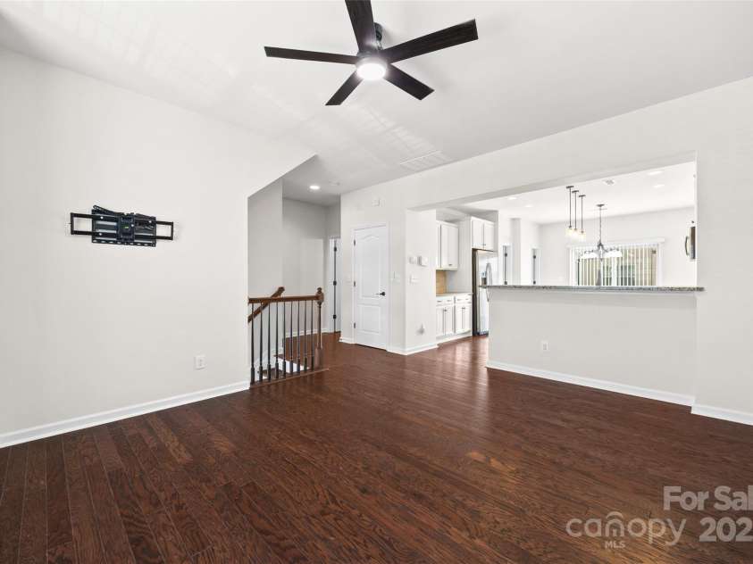 6249 Cloverdale Drive, Fort Mill, SC 29708.  MLS# CAR4294478, YatesRealty ID 35088. 