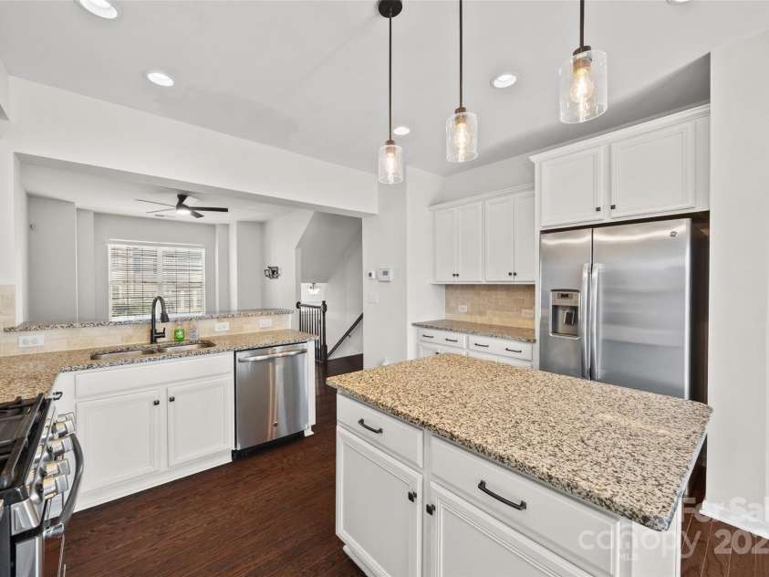 6249 Cloverdale Drive, Fort Mill, SC 29708.  MLS# CAR4294478, YatesRealty ID 35088. 