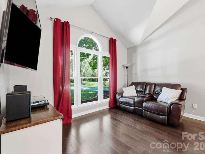 3970 Tenneyson Court, Concord, NC 28027.  MLS# CAR4398947, YatesRealty ID 35089. Flex space for an office or work out area