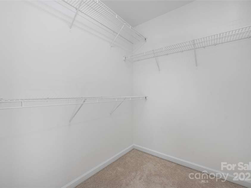 6416 Union Station Court, Charlotte, NC 28210.  MLS# CAR4264294, YatesRealty ID 35089. 