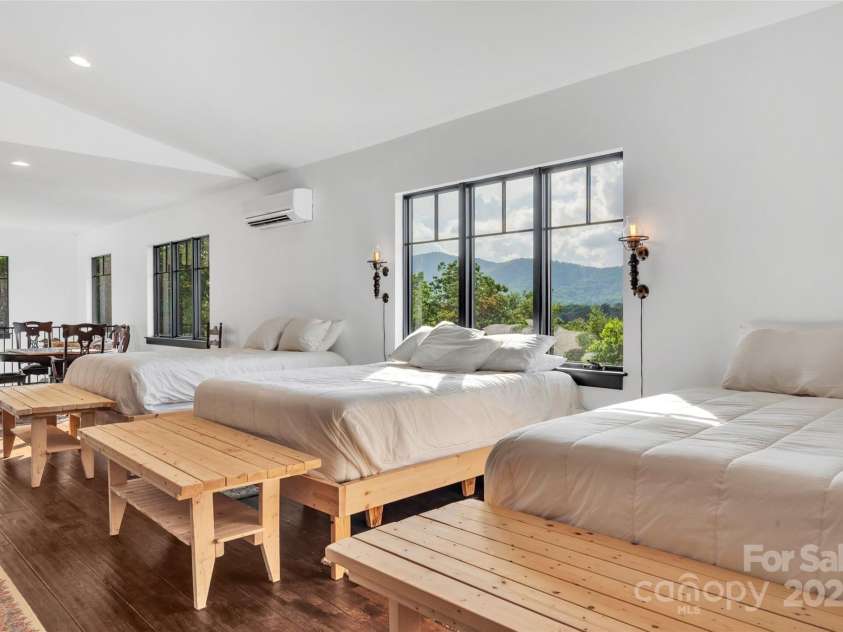 26 Bonnies Cove Trail, Mills River, NC 28759.  MLS# CAR4251070, YatesRealty ID 3509. 