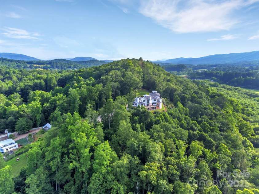 26 Bonnies Cove Trail, Mills River, NC 28759.  MLS# CAR4251070, YatesRealty ID 3509. 