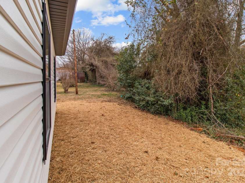 923 Cedar Street, Salisbury, NC 28144.  MLS# CAR4221114, YatesRealty ID 3509. 