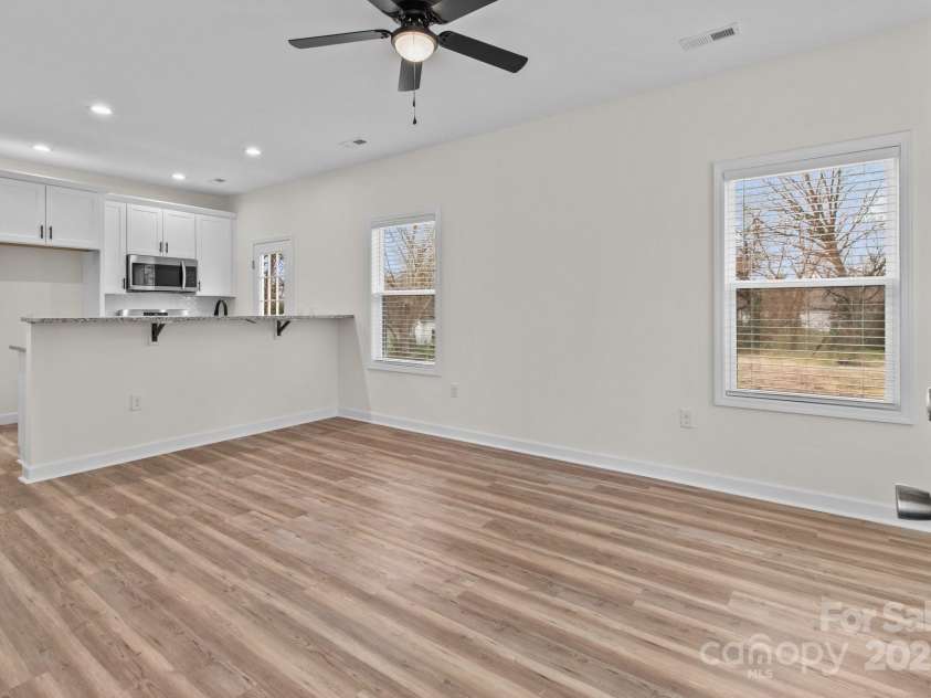 923 Cedar Street, Salisbury, NC 28144.  MLS# CAR4221114, YatesRealty ID 3509. 