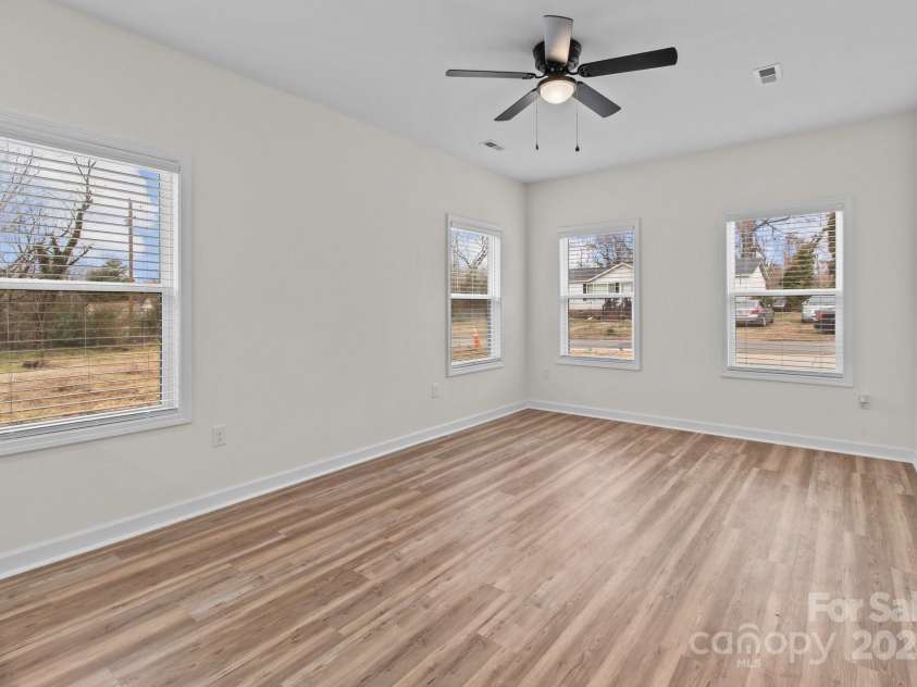 923 Cedar Street, Salisbury, NC 28144.  MLS# CAR4221114, YatesRealty ID 3509. 