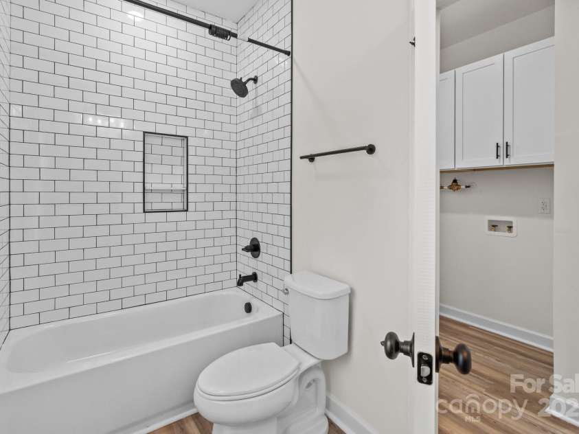 923 Cedar Street, Salisbury, NC 28144.  MLS# CAR4221114, YatesRealty ID 3509. 