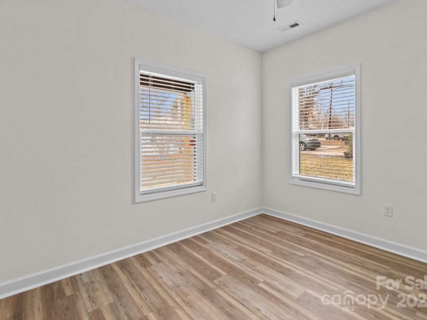 923 Cedar Street, Salisbury, NC 28144.  MLS# CAR4221114, YatesRealty ID 3509. 