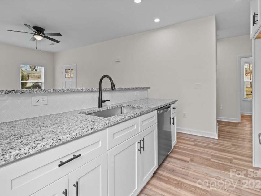 923 Cedar Street, Salisbury, NC 28144.  MLS# CAR4221114, YatesRealty ID 3509. 