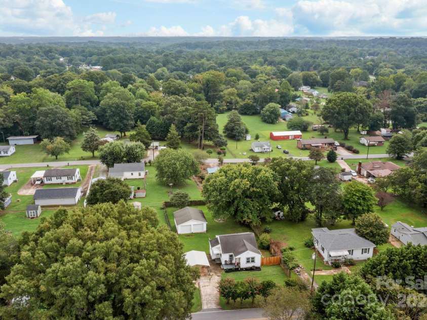 112 Abernathy Street, Mount Holly, NC 28120.  MLS# CAR4290009, YatesRealty ID 35091. 