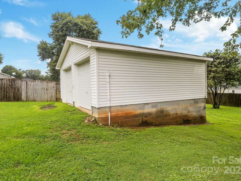 112 Abernathy Street, Mount Holly, NC 28120.  MLS# CAR4290009, YatesRealty ID 35091. 