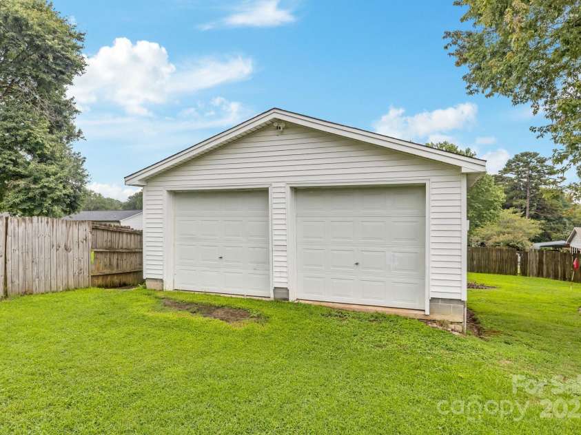 112 Abernathy Street, Mount Holly, NC 28120.  MLS# CAR4290009, YatesRealty ID 35091. 