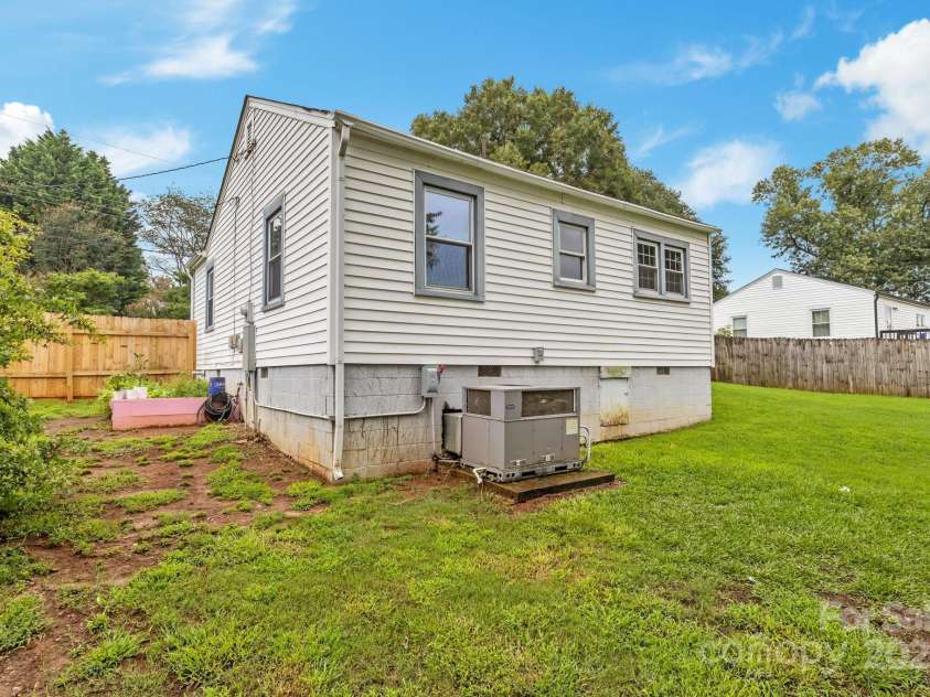 112 Abernathy Street, Mount Holly, NC 28120.  MLS# CAR4290009, YatesRealty ID 35091. 