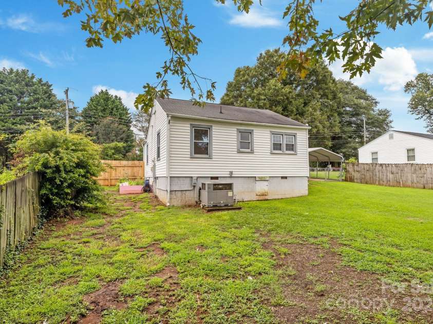 112 Abernathy Street, Mount Holly, NC 28120.  MLS# CAR4290009, YatesRealty ID 35091. 