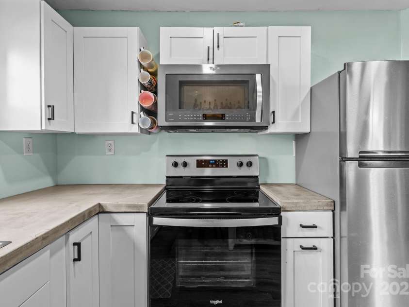 112 Abernathy Street, Mount Holly, NC 28120.  MLS# CAR4290009, YatesRealty ID 35091. 