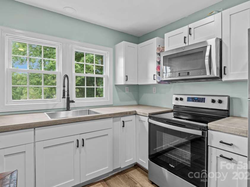 112 Abernathy Street, Mount Holly, NC 28120.  MLS# CAR4290009, YatesRealty ID 35091. 