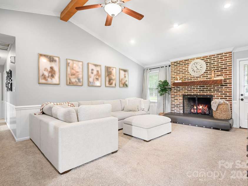 111 Devonshire Court, Mooresville, NC 28115.  MLS# CAR4289812, YatesRealty ID 35092. 