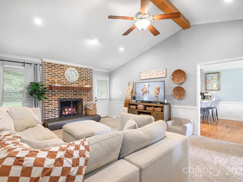 111 Devonshire Court, Mooresville, NC 28115.  MLS# CAR4289812, YatesRealty ID 35092. 