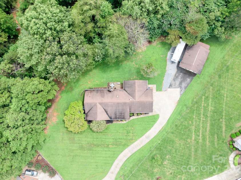 111 Devonshire Court, Mooresville, NC 28115.  MLS# CAR4289812, YatesRealty ID 35092. 