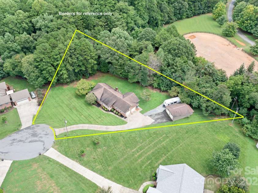 111 Devonshire Court, Mooresville, NC 28115.  MLS# CAR4289812, YatesRealty ID 35092. 
