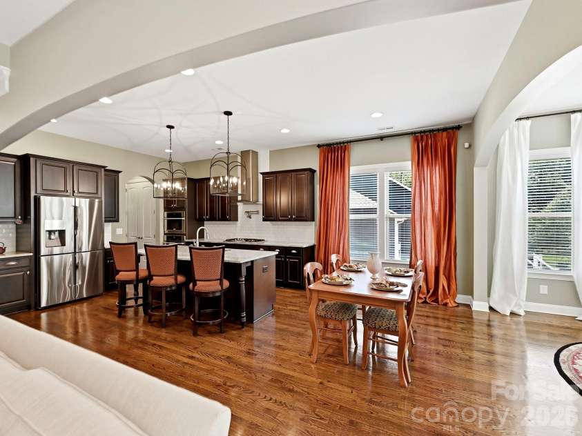 1209 Vickery Drive, Matthews, NC 28104.  MLS# CAR4342502, YatesRealty ID 35092. 