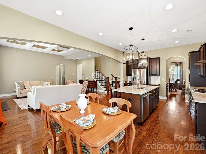 1209 Vickery Drive, Matthews, NC 28104.  MLS# CAR4342502, YatesRealty ID 35092. 