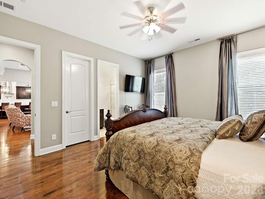 1209 Vickery Drive, Matthews, NC 28104.  MLS# CAR4342502, YatesRealty ID 35092. 