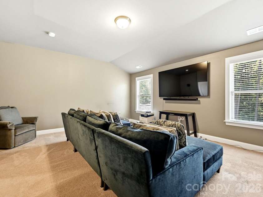 1209 Vickery Drive, Matthews, NC 28104.  MLS# CAR4342502, YatesRealty ID 35092. 