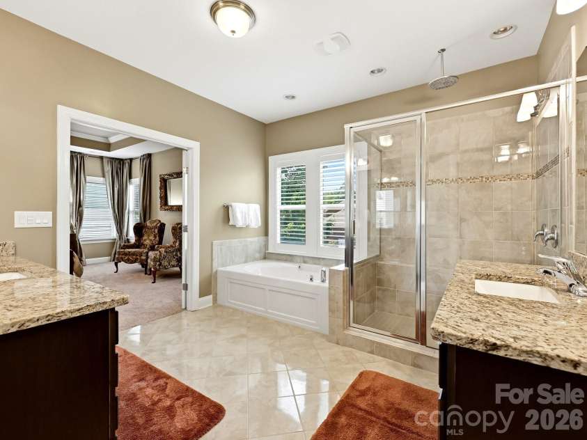 1209 Vickery Drive, Matthews, NC 28104.  MLS# CAR4342502, YatesRealty ID 35092. 