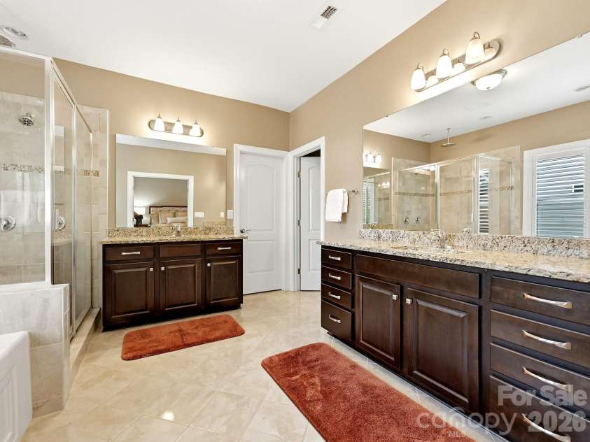 1209 Vickery Drive, Matthews, NC 28104.  MLS# CAR4342502, YatesRealty ID 35092. 