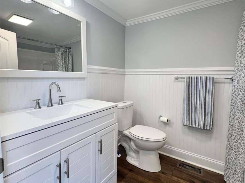 716 Spruce Street, Mooresville, NC 28115.  MLS# CAR4297588, YatesRealty ID 35095. 